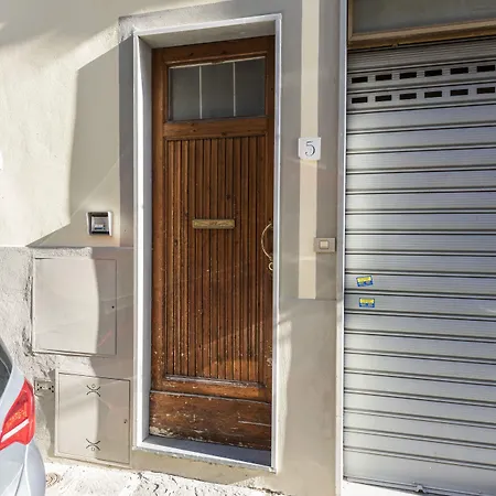 Rosé By Mmega Florence